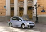 Nissan Tiida 2011 года